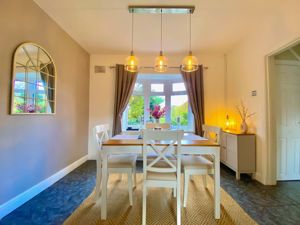 Dining Room- click for photo gallery